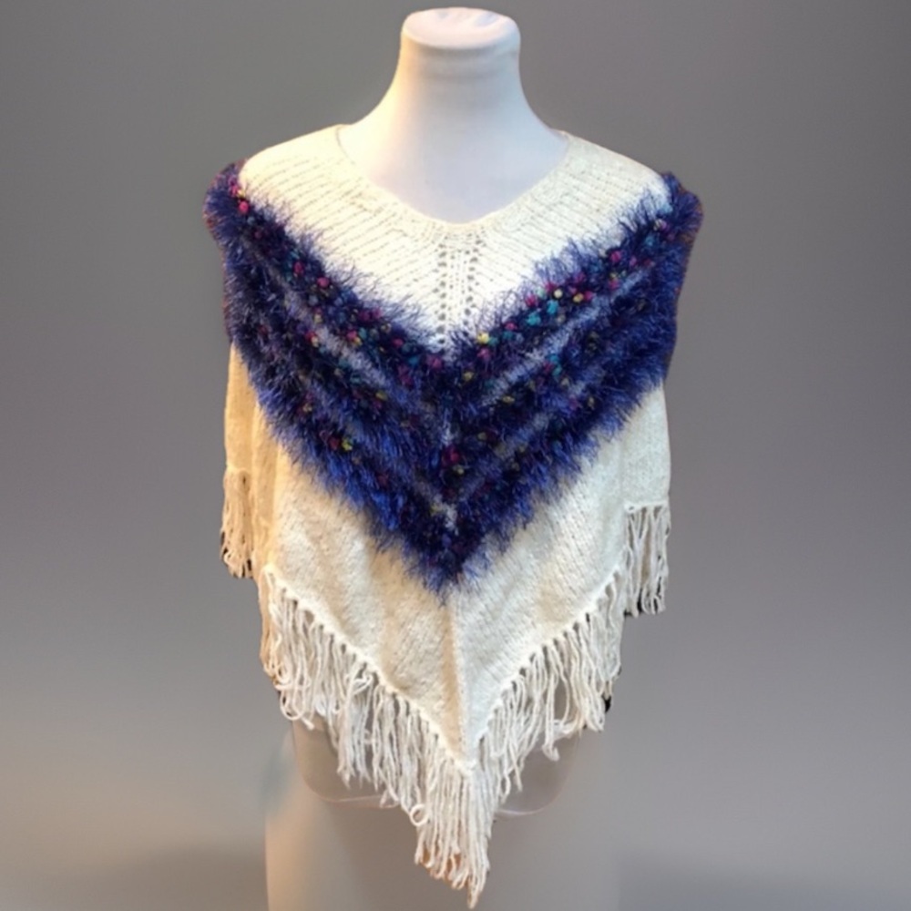 White & Blue Popcorn Fuzzy Shawl Cape Poncho